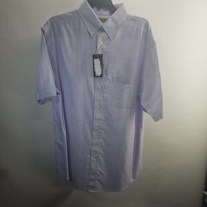 NWT Roundtree & Yorke gold Label size Large Tall short sleeve button-up shirt.